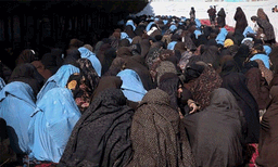 ഇസ്ലാമിക ഭരണം സ്വീകരിക്കുന്നതിലൂടെ രാജ്യത്തെ സ്ത്രീകളെ പരമ്പരാഗത അടിച്ചമര്‍ത്തലുകളില്‍ നിന്ന് രക്ഷിച്ചെന്ന് താലിബാന്‍