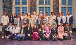 നിരാലംബരായ കുട്ടികൾക്കും മുതിർന്ന പൗരന്മാർക്കും  ‘ദ സൗണ്ട് ഓഫ് മ്യൂസിക്’പ്രത്യേക പ്രദർശനം സമർപ്പിച്ചു നിത അംബാനി