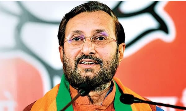 കേരളം നിക്ഷേപ സൗഹൃദമല്ല, വിദ്യാസമ്പന്നർ ജോലിതേടി പുറത്തേക്ക് പോകുന്നു: പ്രകാശ് ജാവദേക്കർ