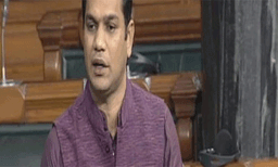 തലസ്ഥാനം എറണാകുളത്തേക്ക് മാറ്റണമെന്ന ഹൈബി ഈഡന്റെ ആവശ്യം; പരിഗണിക്കേണ്ടതില്ലെന്ന് മുഖ്യമന്ത്രി