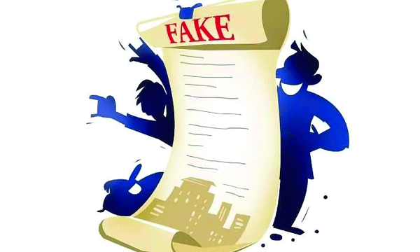 സംസ്ഥാനത്ത് കലിംഗ ബിരുദധാരികള്‍ ധാരാളം ; വ്യാജന്മാരെല്ലാം കുടുങ്ങും...! നിഖിലിന് മാത്രമേ വ്യാജസര്‍ട്ടിഫിക്കറ്റ് നല്‍കിയുള്ളൂ എന്ന മൊഴിയില്‍ ഉറച്ച് പ്രതികളായ അബിനും സജുവും  