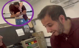 അധ്യാപകനോടുള്ള സ്‌നേഹം പ്രകടിപ്പിക്കാന്‍ കയ്യില്‍ ടാറ്റൂ ചെയ്ത്  വിദ്യാര്‍ത്ഥി