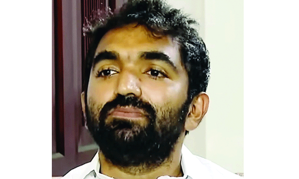 പുതുപ്പള്ളിയില്‍ ചാണ്ടി ഉമ്മന്‍ കോണ്‍ഗ്രസ് സ്ഥാനാര്‍ഥി? മത്സരം ഒഴിവാക്കണമെന്ന ആവശ്യം സിപിഎം തള്ളി