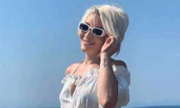 വിവാഹനിശ്ചയത്തിനിടെ വധു 100 അടി താഴ്ചയിലേക്ക് വീണ് മരിച്ചു
