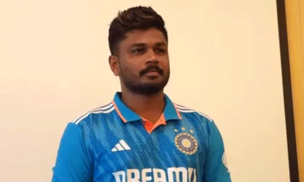 ഏകദിനത്തില്‍ സൂര്യകുമാര്‍ വീണ്ടും പരാജയമായി ; സഞ്ജുസാംസണ്‍ ഇന്ന് കളിക്കാനിറങ്ങുമോ? 