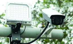 ഒരു മാസത്തിനിടെ എ.ഐ. ക്യാമറയില്‍ കുടുങ്ങിയത് സംസ്ഥാനത്തെ 19 എം.എല്‍.എമാരും 10 എം.പിമാരും