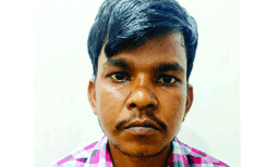 മലപ്പുറത്ത് അതിഥി തൊഴിലാളി അന്യ സംസ്ഥാന കുട്ടിയെ തന്റെ താമസ സ്ഥലത്തേക്ക് കൊണ്ടുപോയത് കളിപ്പിക്കാനെന്ന വ്യാജേനെ ; പീഡിപ്പിച്ചത് ശീതളപാനീയം നല്‍കി   