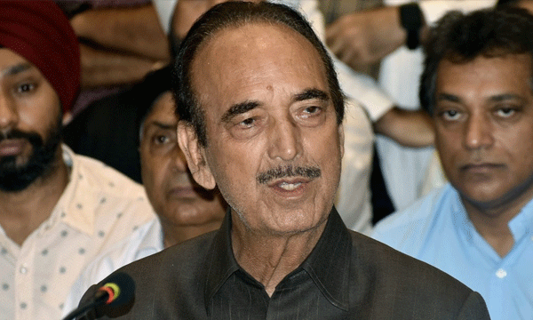 ഇന്ത്യയിലെ മുസ്‌ളീങ്ങള്‍ ഹിന്ദുത്വത്തില്‍ നിന്നും ഇസ്‌ളാമിലേക്ക് മതം മാറിയവര്‍ ; വിവാദ പ്രസ്താവന നടത്തി ഗുലാം നബി ആസാദ്