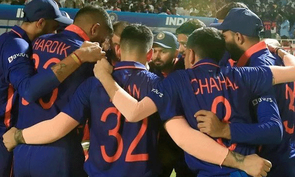 ഏഷ്യാക്കപ്പിനുള്ള ഇന്ത്യന്‍ ടീമായി, സഞ്ജു റിസര്‍വ് താരം ; ശ്രേയസ് അയ്യരും കെ.എല്‍. രാഹുലും തിരിച്ചെത്തി