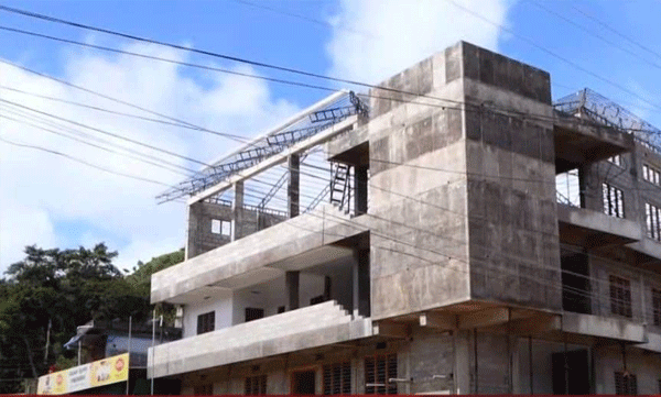 വിലക്കിയിട്ടും പാര്‍ട്ടി ഓഫീസ് നിര്‍മാണം തുടര്‍ന്നു; സി.പി.എം ജില്ലാ സെക്രട്ടറിക്കെതിരേ കോടതിയലക്ഷ്യ നടപടിയെടുത്ത് ഹൈക്കോടതി 