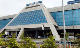 കരിപ്പൂർ വിമാനത്താവളത്തിൽ നിന്ന് 43 കോടിയുടെ മയക്കുമരുന്ന് പിടികൂടി
