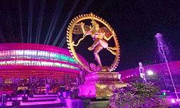 27 അടി, 18 ടണ്‍ ; ജി 20 വേദിയില്‍ ലോകനേതാക്കളെ സ്വാഗതം ചെയ്തത് ലോകത്തിലെ ഏറ്റവും വലിയ 'നടരാജ' വിഗ്രഹം ; 10 കോടി ചെലവില്‍ പിന്നിലുണ്ടായിരുന്നത് 100 കലാകാരന്മാര്‍