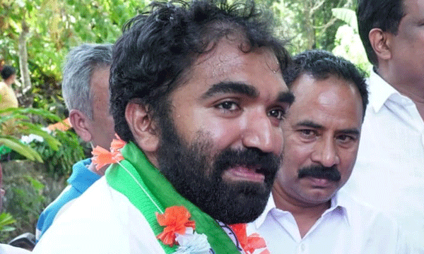 അയര്‍കുന്നത്ത് എല്‍ഡിഎഫ് സമ്പൂര്‍ണ്ണമായി തകര്‍ന്നു ; ചാണ്ടി ഉമ്മന്റെ ഭൂരിപക്ഷം 6000 കടന്നു