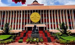 സോളാര്‍ കേസ്: അടിയന്തര പ്രമേയത്തില്‍ ഒരുമണിക്ക് സഭ നിര്‍ത്തിവച്ച് ചര്‍ച്ച