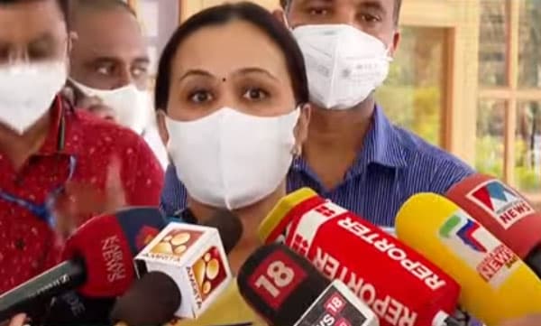 നിപ സാഹചര്യം: ആരോഗ്യമന്ത്രി കോഴിക്കോട്ട്; ഉന്നതതല യോഗം ചേരും