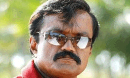 അലന്‍സിയര്‍ വിവാദപ്രസംഗം നടത്തിയ അവാര്‍ഡ്നിശ ; മുഖ്യമന്ത്രി പ്രസംഗിക്കുമ്പോള്‍  ബഹുമാനം കാട്ടി ഭീമന്‍രഘു എഴുന്നേറ്റ് നിന്നത് 15 മിനിറ്റ് 