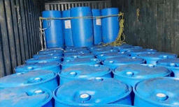 കണ്ണൂർ പഴയങ്ങാടിയില്‍  ലോറിയിൽ കടത്തുകയായിരുന്ന ഏഴായിരം ലിറ്ററോളം സ്പിരിറ്റ് പിടികൂടി