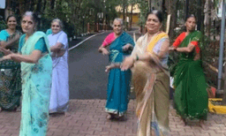 നേപ്പാളി ഗാനത്തിന് ചുവടുവച്ച് മുത്തശ്ശിമാര്‍: ജനഹൃദയങ്ങള്‍ കീഴടക്കി വീഡിയോ 
