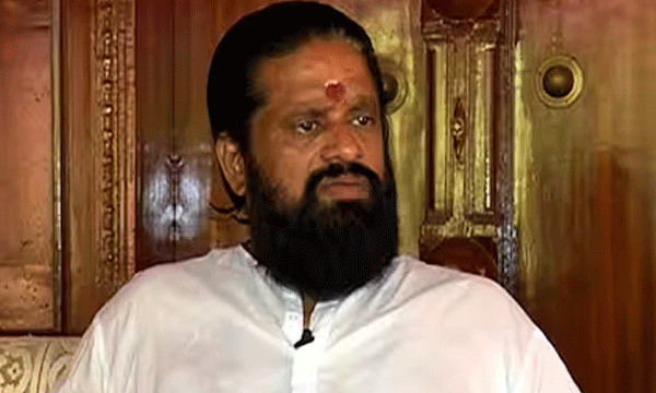 ഇപ്പോഴത്തെ കാലത്ത് എവിടെയാണ് ജാതി? മന്ത്രിയുടേത് വാര്‍ത്തയുണ്ടാക്കാനുള്ള പരിപാടി ; രാധാകൃഷ്ണനെ വിമര്‍ശിച്ച് യോഗക്ഷേമ സഭയും