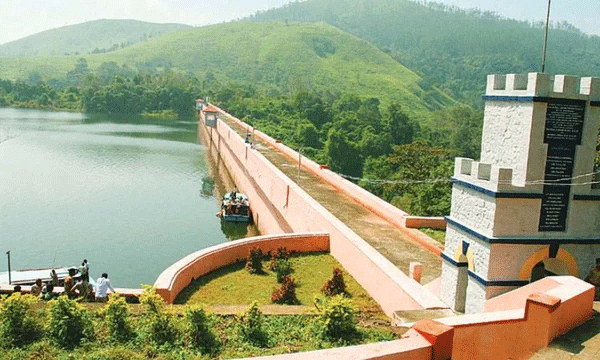 പഴക്കം ചെന്ന അണക്കെട്ടുകളില്‍ പലതും ഇന്ത്യയിലും ചൈനയിലും ; അപകടസാധ്യതയുള്ള ഡാമുകളില്‍ മുല്ലപ്പെരിയാറും ; ന്യൂയോര്‍ക്ക് ടൈംസില്‍ ലേഖനം