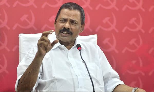 പാര്‍ട്ടിയെ പ്രതിക്കൂട്ടിലാക്കാന്‍ ശ്രമം, തെളിവുണ്ടാക്കാന്‍ മൊയ്തീന്റെ പേര് പറയാന്‍ നിര്‍ബന്ധിച്ചു; ഇ.ഡിക്കെതിരെ എം.വി ഗോവിന്ദന്‍