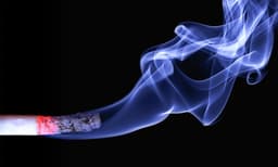 പുകവലി: ഹൃദ്രോഗ സാധ്യത കൂട്ടുന്നുവെന്ന്‌ പഠനങ്ങള്‍
