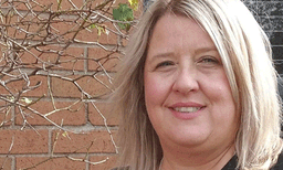 ഡോക്ടര്‍ നല്‍കിയ അത്ഭുത മരുന്ന് കഴിച്ച് ക്യാന്‍സര്‍ പൂര്‍ണ്ണമായും ഭേദമായി: അനുഭവ കഥ പങ്കുവച്ച് യുവതി 
