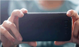 ഫാഷന്‍ ഷോയില്‍ പങ്കെടുക്കാനെത്തിയ വിദ്യാര്‍ഥിനികളുടെ കുളിമുറി ദൃശ്യം പകര്‍ത്തിയ യുവാവ് പിടിയില്‍