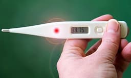 സംസ്ഥാനത്ത് പനി ബാധിതരുടെ എണ്ണം കൂടുന്നു; 9, 158 പേരാണ് ഇന്നലെ മാത്രം ചികിത്സ തേടിയത്‌
