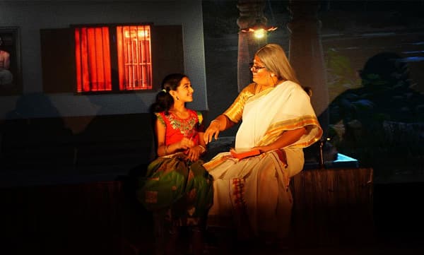  എഴുത്തച്ഛൻ  - പ്രവാസി നാടക ചരിത്രത്തിലെ നാഴികക്കല്ല്  