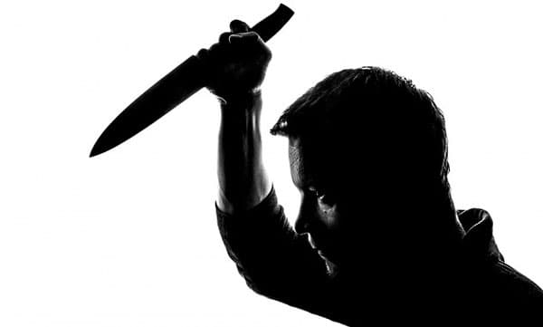 ഇതര സംസ്ഥാനത്തൊഴിലാളി വീട്ടില്‍ കയറി അമ്മയേയും മക്കളേയും കുത്തി പരുക്കേല്‍പ്പിച്ചു
