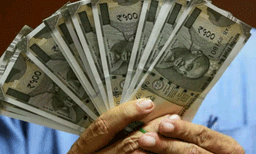 കേന്ദ്രസര്‍ക്കാര്‍ ജീവനക്കാര്‍ക്ക് നാല് ശതമാനം അധിക ഡിഎ അനുവദിച്ചു