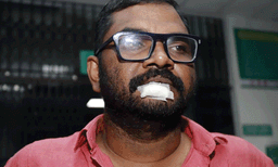 എസ്.എഫ്.ഐ.ക്കാരായിരുന്നവര്‍ എ.ഐ.എസ്.എഫില്‍ ചേര്‍ന്ന് മത്സരിച്ചു ; തര്‍ക്കത്തിനിടെ എ.ഐ.എസ്.എഫ് പ്രവര്‍ത്തകരില്‍ ഒരാള്‍ കത്തിവീശി ; കോളേജിലും പിന്നാലെ ആശുപത്രിയിലും ഏറ്റുമുട്ടല്‍  