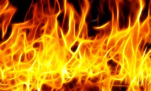 മണ്ണാര്‍ക്കാട് ഗൃഹോപകരണ സ്ഥാപനത്തില്‍ തീപിടിത്തം