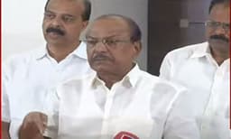 ശശി തരൂരിന് പിന്തുണ; ഒരു വരിയെ വിവാദമാക്കാന്‍ ശ്രമിക്കുന്നവര്‍ പലസ്തീന്‍ ജനതയെ തോല്‍പ്പിക്കുന്നു: പി.കെ കുഞ്ഞാലിക്കുട്ടി