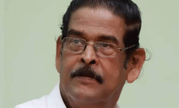 ഏക്കറുകൾ കയ്യേറിയവരാണോ പാവങ്ങൾ ? അങ്ങനെയെങ്കിൽ ടിസിൻ തച്ചങ്കരിയും പാവങ്ങളുടെ പട്ടികയിൽ വരും’; ഫേസ്ബുക്ക് പോസ്റ്റുമായി കെ.കെ ശിവരാമൻ

