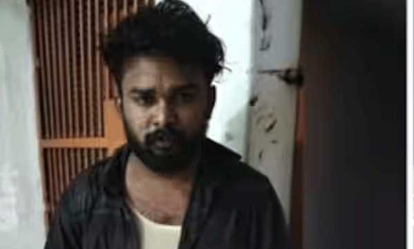  പോലീസ് വാഹനം ഹെല്‍മറ്റുകൊണ്ട്  അടിച്ച് പൊട്ടിച്ചു; യുവാവ് അറസ്റ്റില്‍