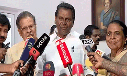 സിപിഎം വെള്ളം വച്ച് കാത്തിരിക്കുന്നത് വെറുതെ; ആര്യാടൻ വിഷയത്തിൽ 8ന് വീണ്ടും യോഗം ​- തിരുവഞ്ചൂർ