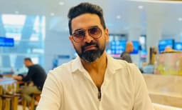 ഇവിടെ ആരും ആരെയും ചതിച്ചിട്ടില്ല, എല്ലാവരും ഹാപ്പിയായി പോകുന്നു, നിങ്ങള്‍ക്ക് വേറെ ഒരു പണിയും ഇല്ലേ; ഗോപി സുന്ദര്‍
