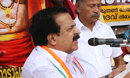 ഗവണ്‍മെന്റിന്റെ തെറ്റായ നടപടിയുടെ ഇര ; കര്‍ഷകരെ സംരക്ഷിക്കാന്‍ ഒരു പരിപാടിയും ഇല്ലെന്ന് രമേശ് ചെന്നിത്തല