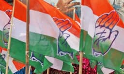 പലസ്തീന്‍ ഐക്യദാര്‍ഢ്യ റാലി തീരുമാനിച്ച പ്രകാരം കോഴിക്കോട് തന്നെ നടത്തുമെന്ന് കോണ്‍ഗ്രസ് ; ശശി തരൂര്‍ പങ്കെടുക്കും
