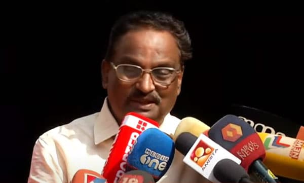 മുഖ്യമന്ത്രി സഞ്ചരിക്കുന്ന ബസ് കാണാന്‍ ലക്ഷങ്ങള്‍ വരും; മ്യൂസിയത്തില്‍ വച്ചാലും ആള് കൂടും: എ.കെ ബാലന്‍