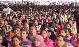 നവകേരള സദസ്സിലെ വൻസ്ത്രീപങ്കാളിത്തം സ്ത്രീസുരക്ഷയ്ക്ക് സർക്കാർ നൽകുന്ന പരിഗണനക്കുള്ള അംഗീകാരം: മുഖ്യമന്ത്രി