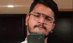  പോലീസ്  കോണ്‍സ്റ്റബിള്‍ ക്യാമ്പിലെ ലൈബ്രറിയില്‍ തൂങ്ങി മരിച്ചനിലയില്‍