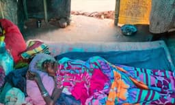 ട്രൈബല്‍ വകുപ്പ് തിരിഞ്ഞുനോക്കിയില്ല; മലക്കപ്പാറ ആദിവാസി ഊരില്‍ വയോധിക പുഴുവരിച്ച നിലയില്‍ 