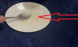 സോപ്പ് പൊടിക്കുള്ളില്‍ 26 ലക്ഷം രൂപയുടെ സ്വര്‍ണ്ണം പൊടിച്ച് കടത്താന്‍ ശ്രമിച്ചവര്‍ പിടിയില്‍