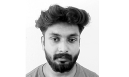 സാമൂഹ്യമാധ്യമത്തില്‍ ആകര്‍ഷകമായ ഫോട്ടോയിടും ; കൊത്തുന്ന പെണ്‍കുട്ടികള്‍ക്ക് മെസേജ് അയച്ച് പ്രണയവലയിലാക്കും ; സ്വര്‍ണം വാങ്ങി പീഡിപ്പിച്ച് മുങ്ങും, ഒടുവില്‍ ഒരു ഇര പണികൊടുത്തു..!