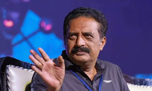 പണത്തിന് വേണ്ടി ചില വിഡ്ഡിച്ചിത്രങ്ങളില്‍ അഭിനയിച്ചിട്ടുണ്ട് ; പണമാണ് അവിടെ മുഖ്യമെന്ന് നടന്‍ പ്രകാശ്‌രാജ്