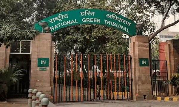 എൻഡോസൾഫാൻ കുഴിച്ചുമൂടിയത് അശാസ്ത്രീയ രീതിയില്‍ ; പരാതിയിൽ അന്വേഷണം നടത്താന്‍ കേന്ദ്ര സംഘം ഇന്ന് കാസര്‍​ഗോഡെത്തും