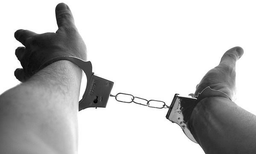 ഖത്തറില്‍  8 മുന്‍ ഇന്ത്യന്‍ നാവികരുടെ വധശിക്ഷ റദ്ദാക്കി;  തടവ് ശിക്ഷയായി കുറച്ചു